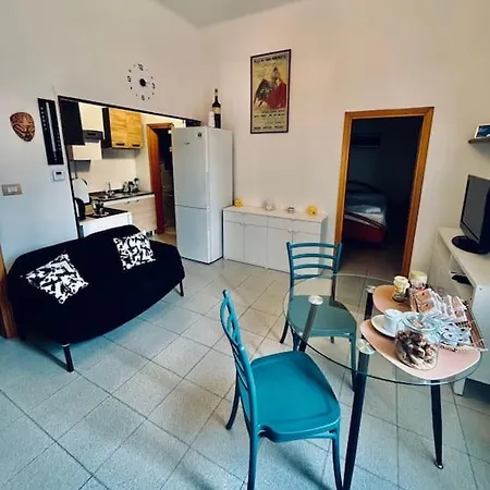 Accogliente Vicino Al Centro E Fiera